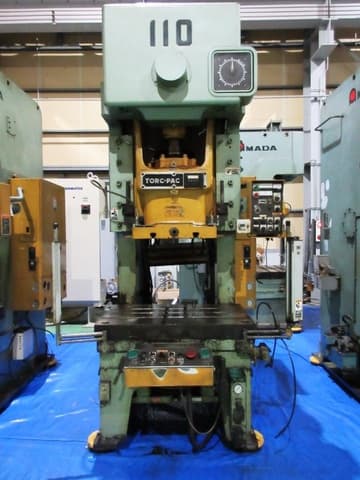 AMADA TP-110C เครื่องปั๊มกล 110T