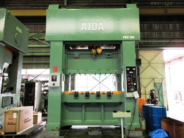 AIDA PMX-L2-300 Mechanical Press 300T