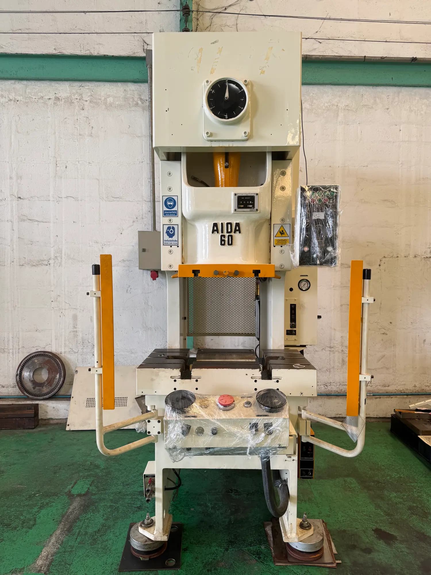 AIDA NC1-60(2) เครื่องปั๊มกล 60T